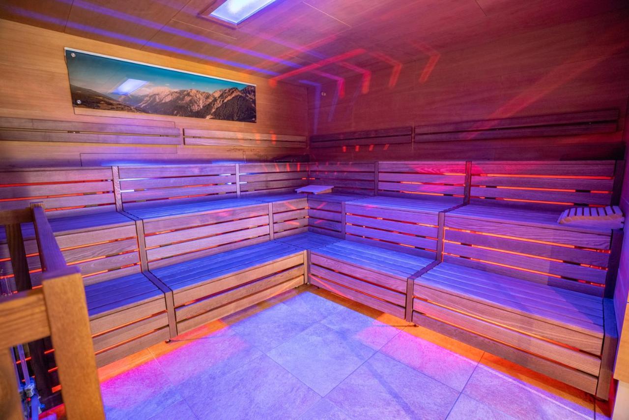 Grandhotel Lienz Business-Wellness & Gourmet ภายนอก รูปภาพ