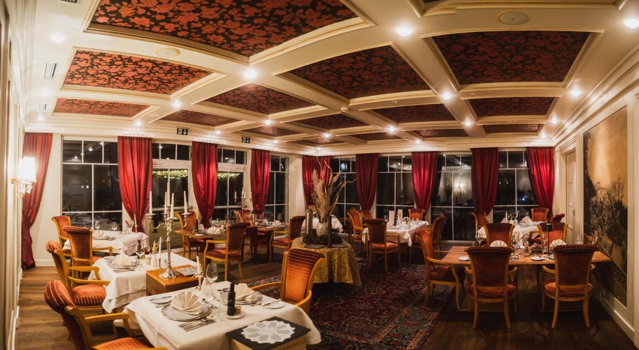 Grandhotel Lienz Business-Wellness & Gourmet ภายนอก รูปภาพ