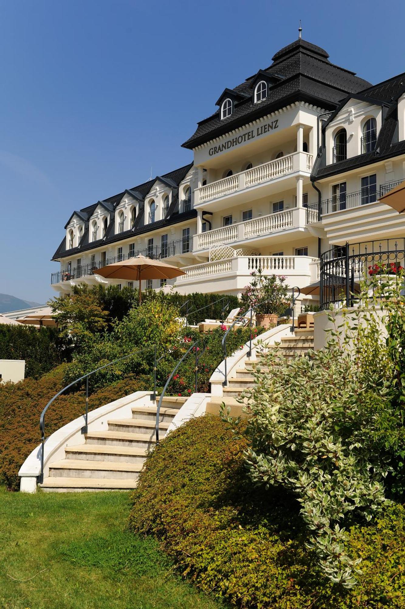 Grandhotel Lienz Business-Wellness & Gourmet ภายนอก รูปภาพ