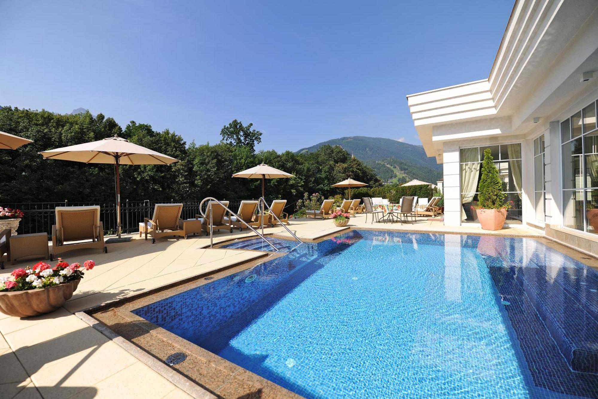 Grandhotel Lienz Business-Wellness & Gourmet ภายนอก รูปภาพ
